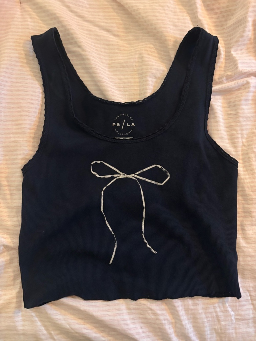 Dark blue Tank Top with Bow Graphic
